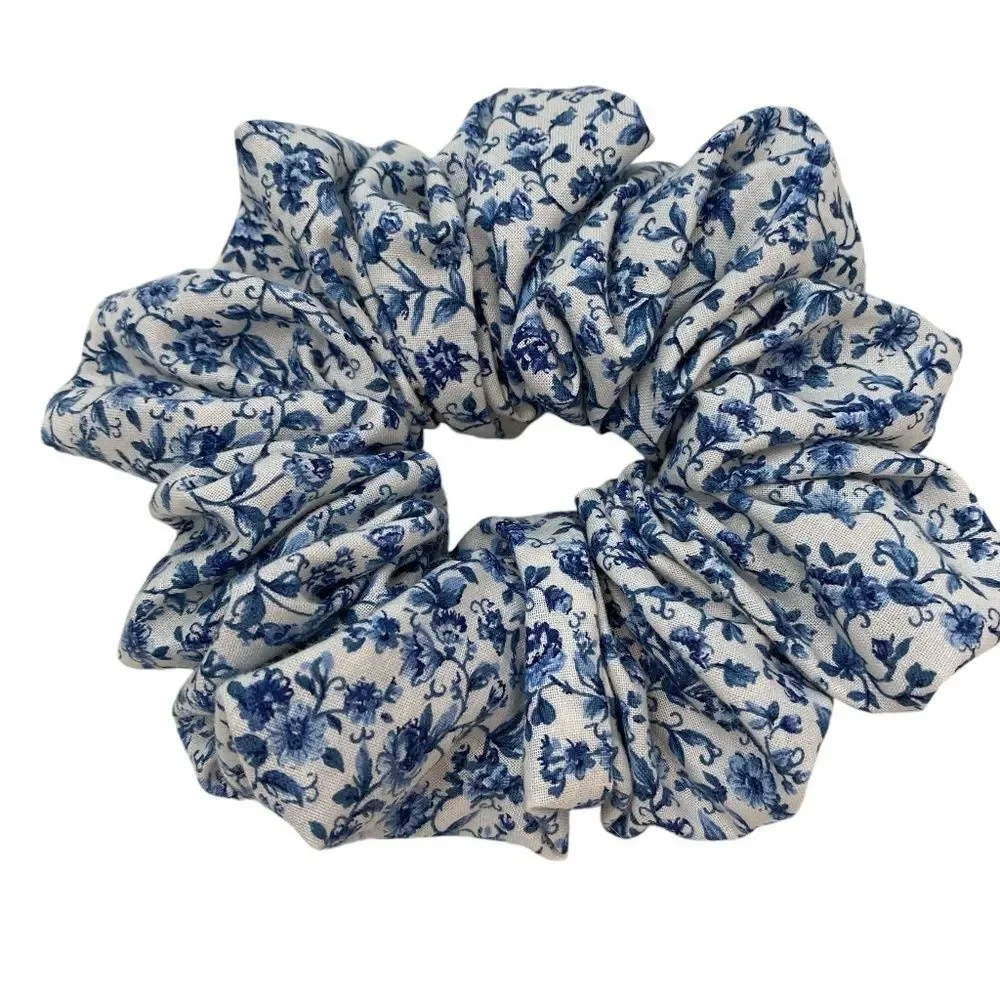Floral Hair Scrunchie. Multicolor . Medium - Picture 1 of 6